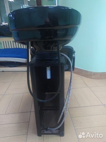 Парикмахерская мойка с креслом