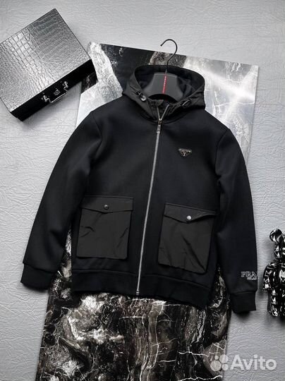 Бомбер мужской Prada