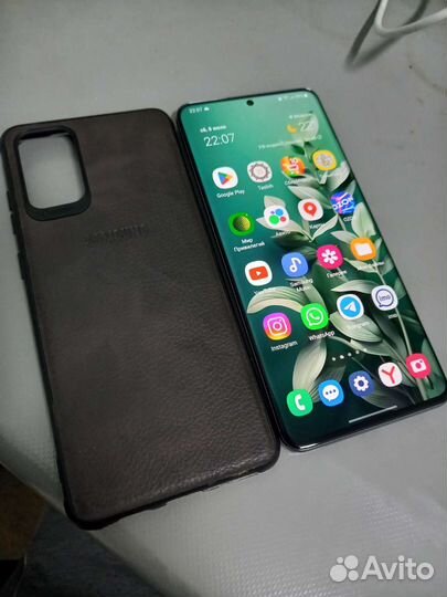 Samsung galaxy s20 plus 256gb