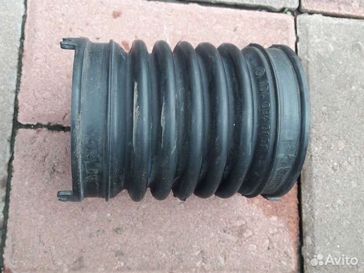 Патрубок впускной гофра Mercedes W124 M104 3.2