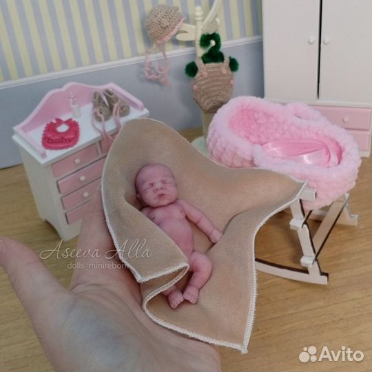 Силиконовый пупсик 6 см мини реборн из силикона