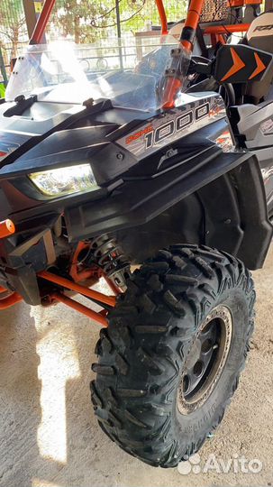 Rzr1000