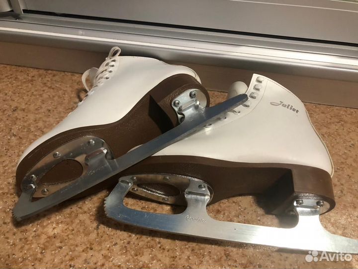 Фигурные коньки Juliet Botas 33- 34 р