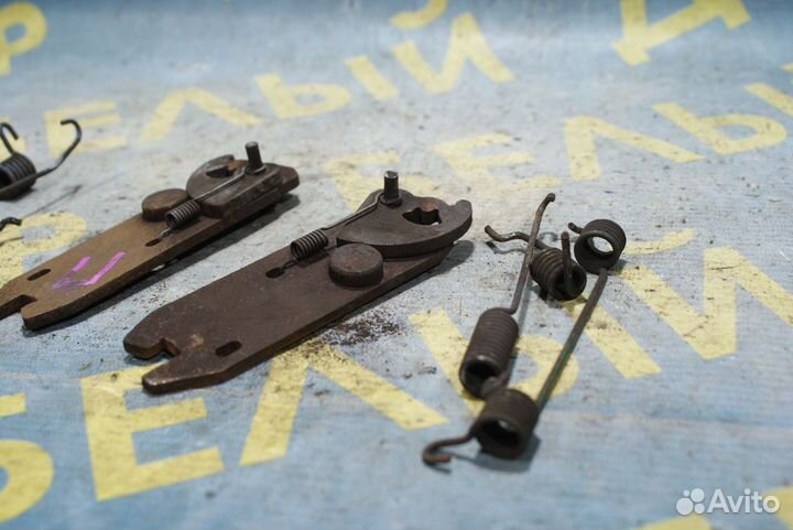 Тормозная трещотка Ford Focus 1