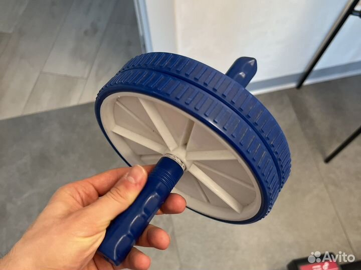 Тренажер для мышц живота и пресса