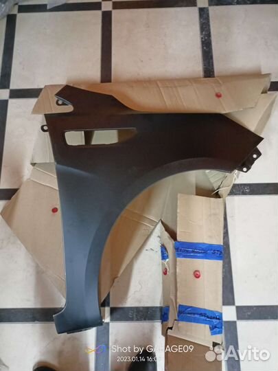 Крыло переднее правое на kia rio 4