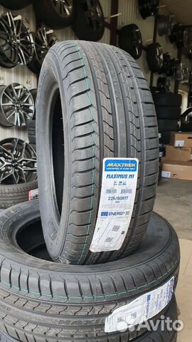 Maxtrek Maximus M1 225/60 R17