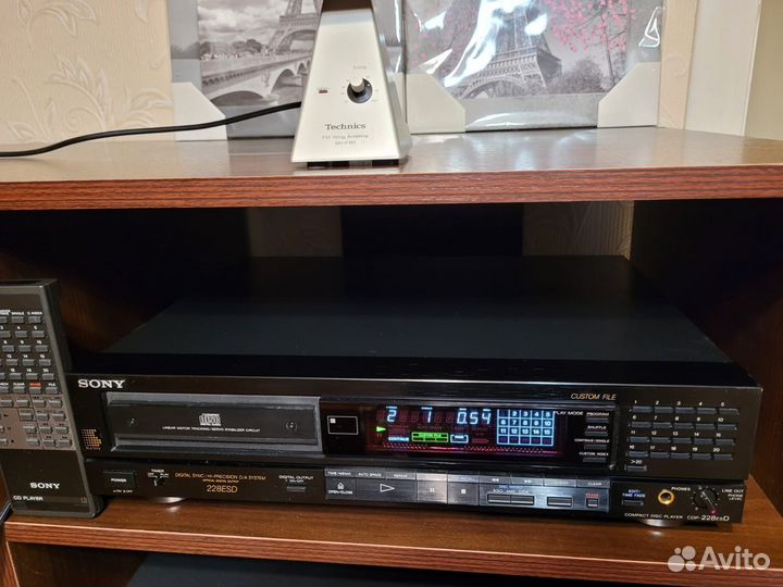 Cd проигрыватель sony 228 ESD(в идеале)
