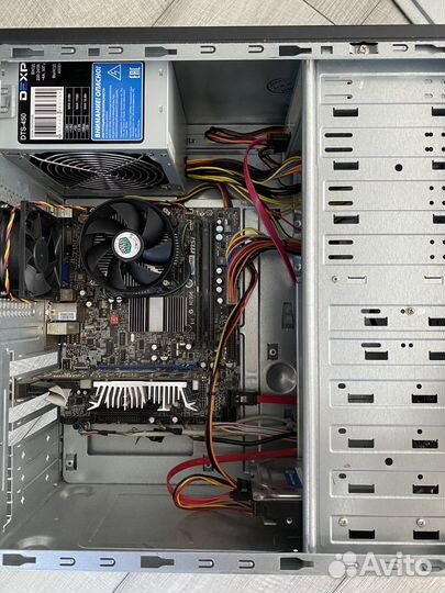 4 ядра/4GB RAM/Radeon 5450 1GB