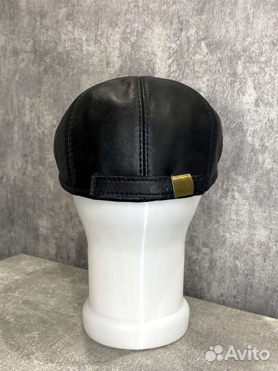 Мужская кожаная кепка