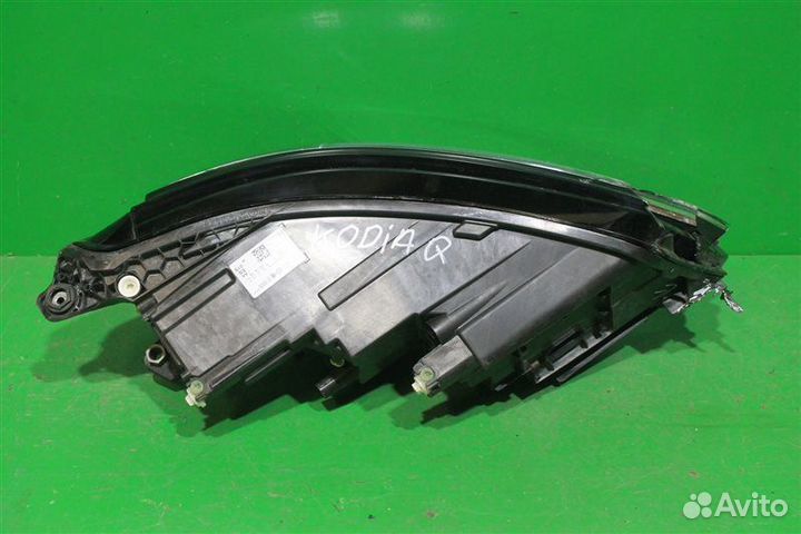 Фара левая Skoda Kodiaq 2016