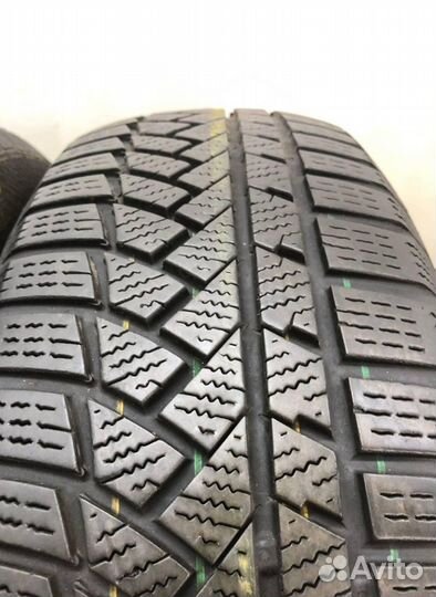 Continental ContiWinterContact TS 850 P 215/70 R16 99W