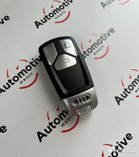 Автомобильный ключ Audi с программированием