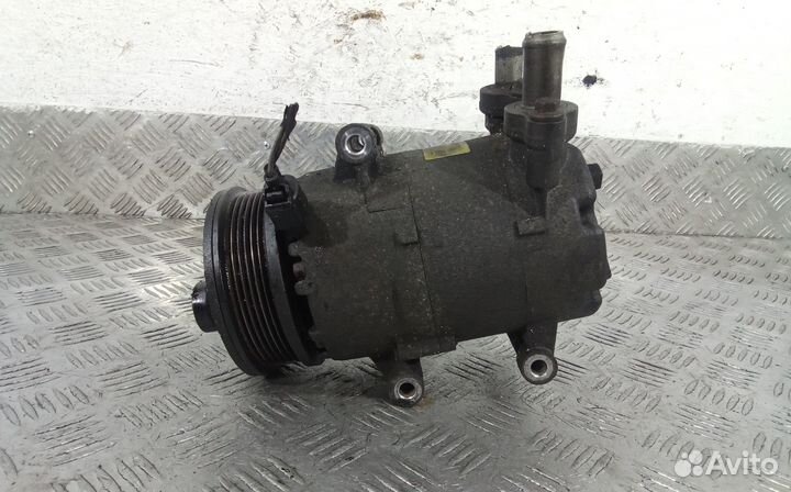 Компрессор системы кондиционирования Land Rover Fr
