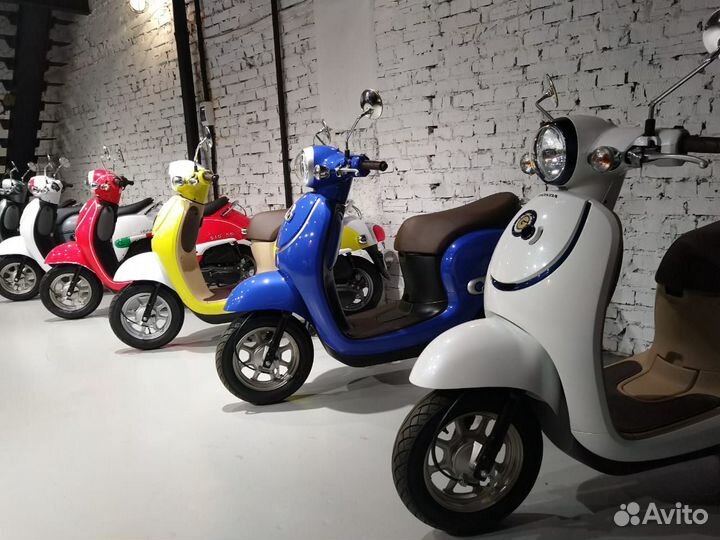 Скутер Honda Giornо