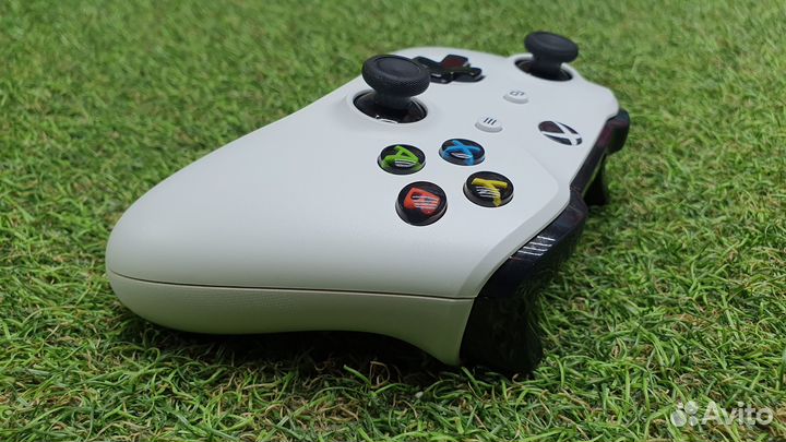 Геймпад беспроводной Xbox One S