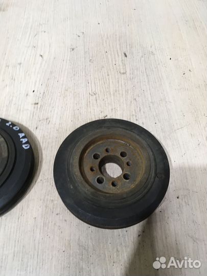 Шкив коленвала Ауди 100 С4 2.0 AAD