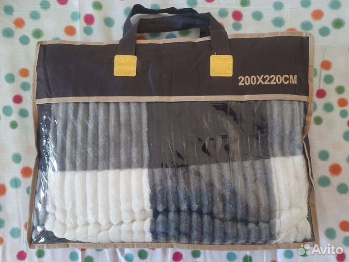 Плед новый евро в упаковке 200*220