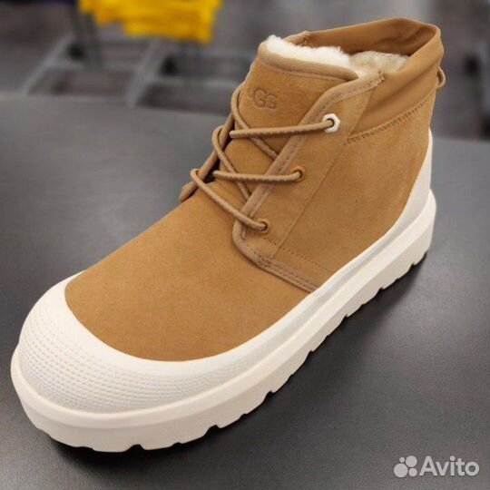 UGG Weather Hybrid