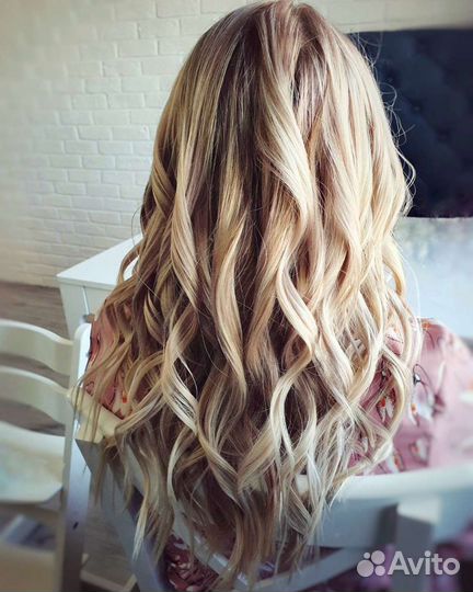 Стилист по прическам