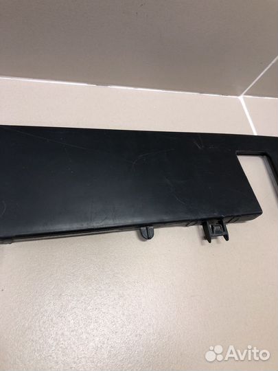 Воздуховод радиатора нижний Renault Kaptur