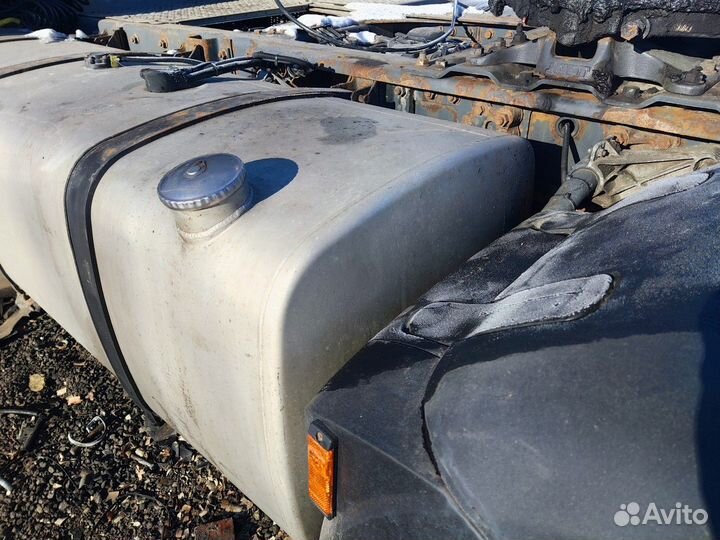 Бак топливный 850L Daf XF105