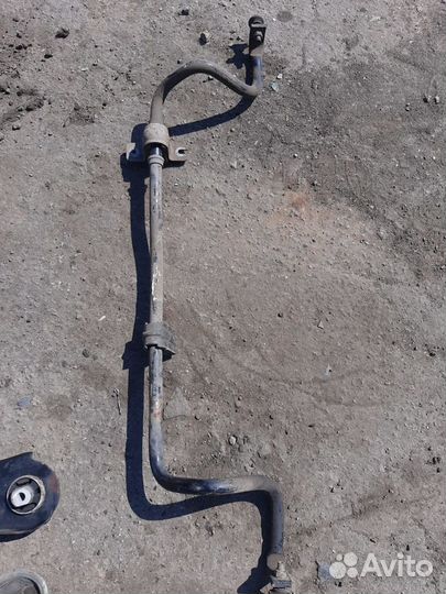 Стабилизатор передний Toyota Camry V40 3.5