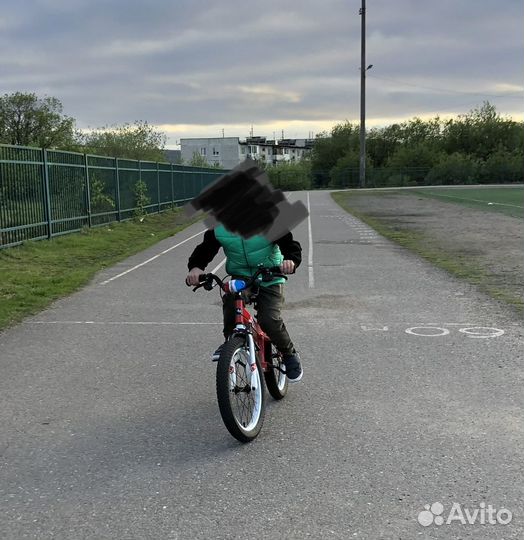 Велосипед колеса 18