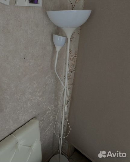 Торшер напольный