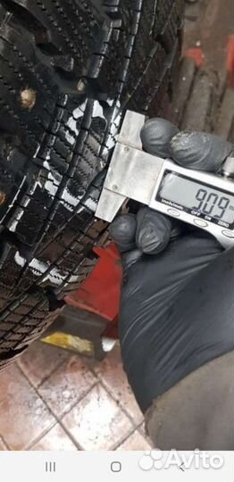 Roadstone Winguard WinSpike SUV 225/65 R17 106T