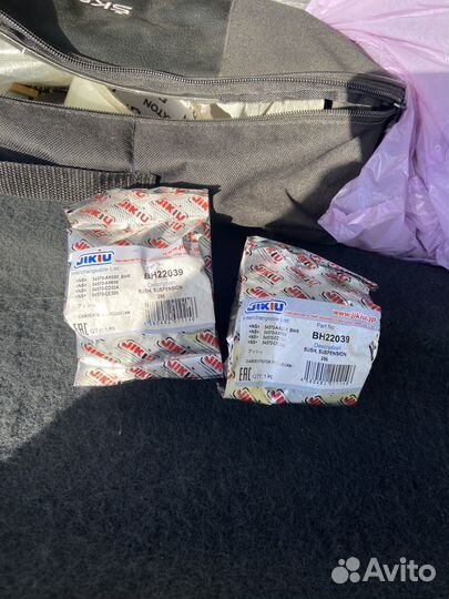 Сайлентблоки рычагов Tiida