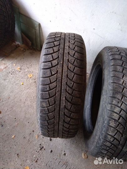 Gislaved Nord Frost 5 235/65 R17 108T