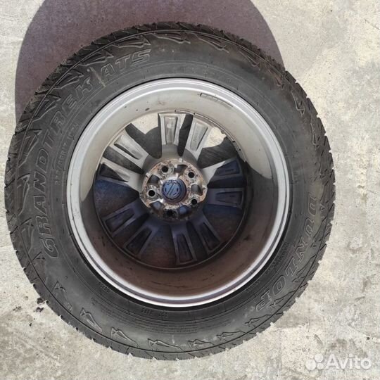 Dunlop Grandtrek AT5 225/65 R17