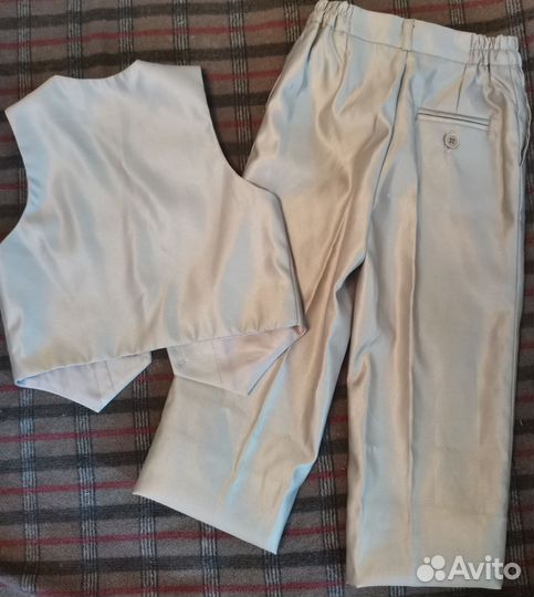 Брюки и жилет на мальчика