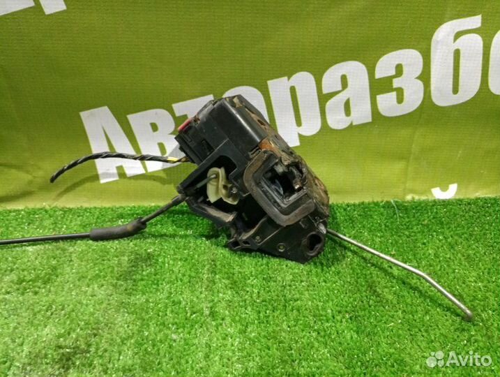 Замок боковой двери передний правый Geely Emgrand