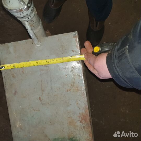 Продам дополнительный бак 250 литров