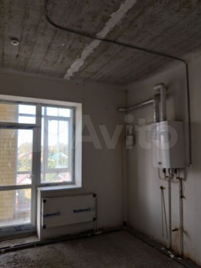 2-к. квартира, 70 м², 1/4 эт.