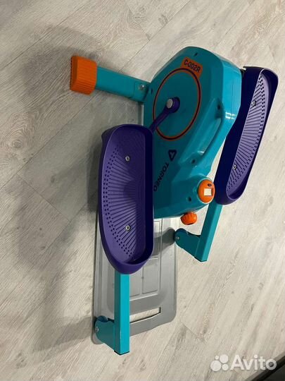 Эллиптический тренажер