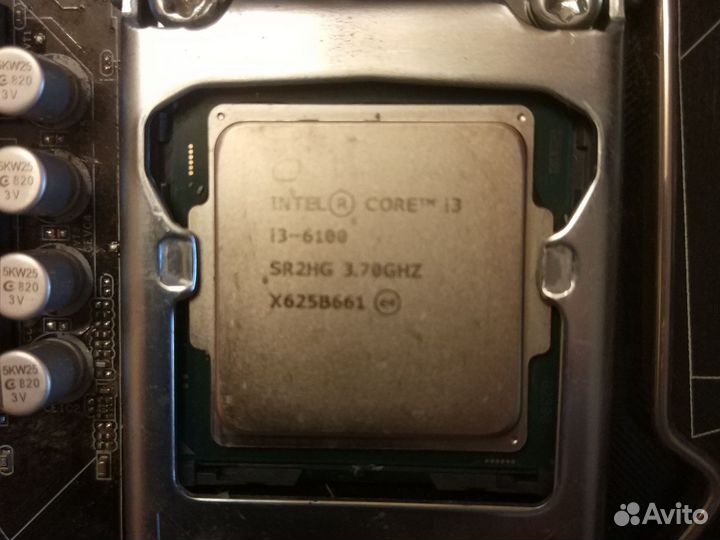 Процессор i3 6100 s1151