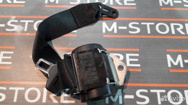 Ремень безопасности задний левый Bmw 1-Series E87