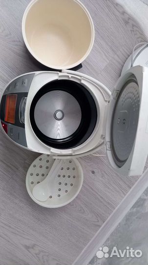 Мультиварка polaris pmc 0515ad