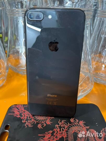 iPhone 8 Plus, 64 ГБ