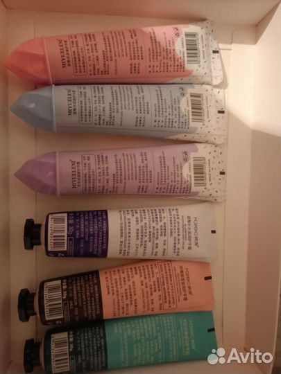 Крема, бомбочки и гиг. помады подарочные