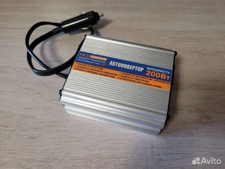 Автоинвертор neodrive 200 Вт