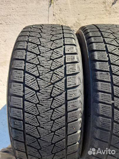Bridgestone Blizzak Ice 225/55 R18
