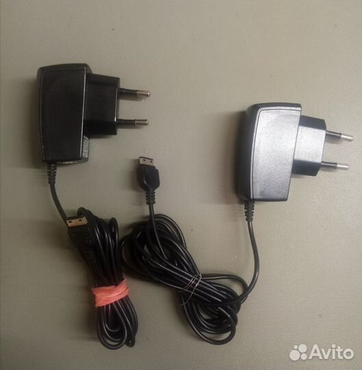 Зарядные устройства на кнопочные телефоны Samsung