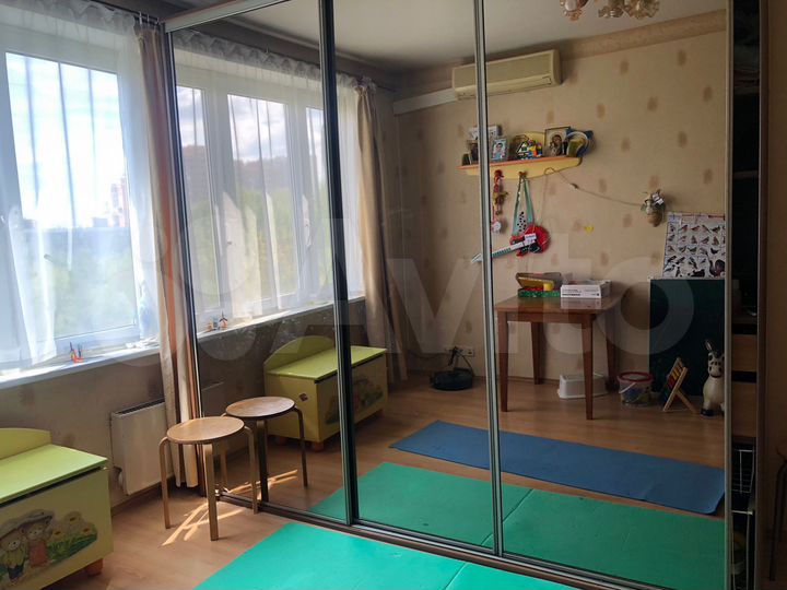 2-к. квартира, 46 м², 8/12 эт.