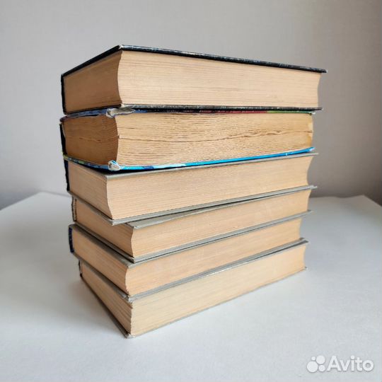 Василий Головачёв книги