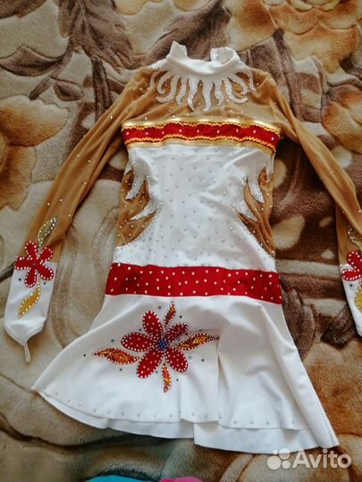 Платье для выступлей фигурное катание