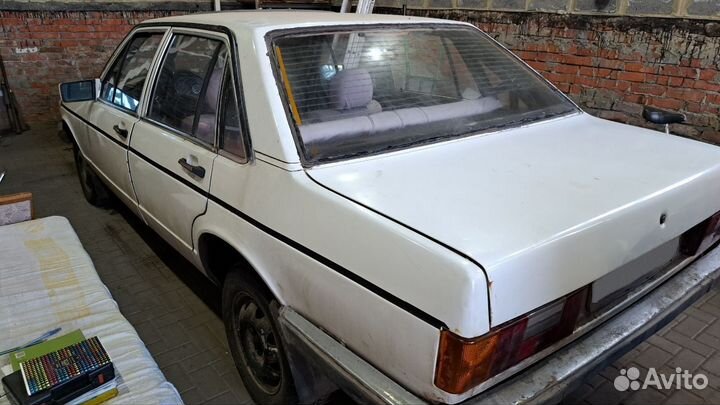 Audi 100 1.6 МТ, 1980, 999 999 км